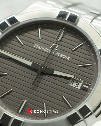 Maurice Lacroix Aikon Date AI1008-SS002-332-1